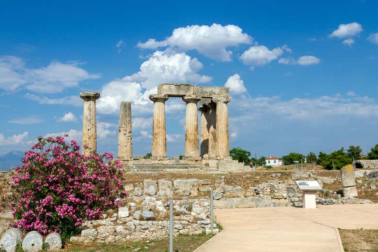 Tempio di Apollo, nell'antica Corinto